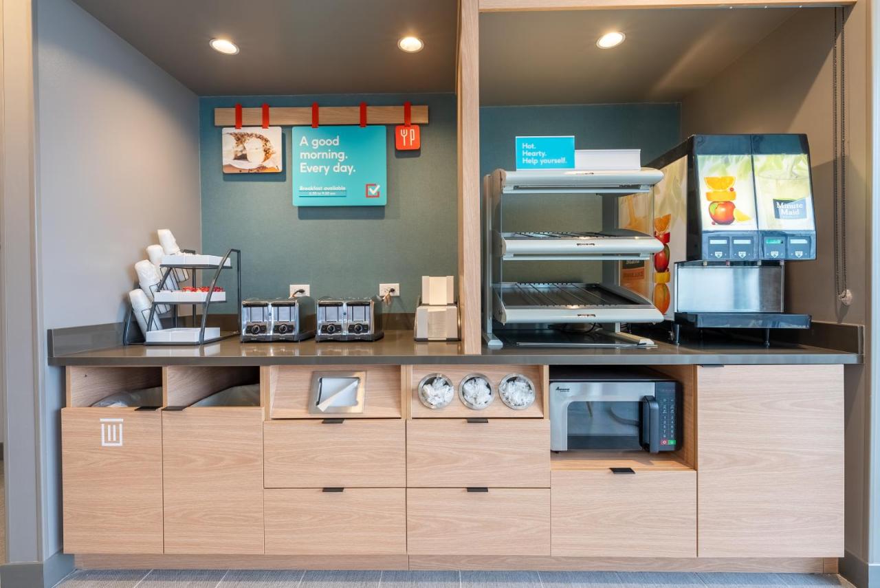  | avid hotels - Kalamazoo East, an IHG Hotel