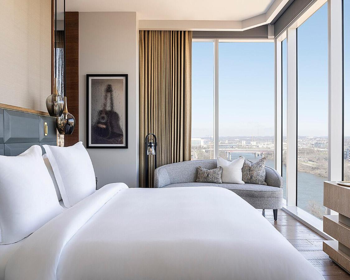 | Four Seasons Hotel Nashville