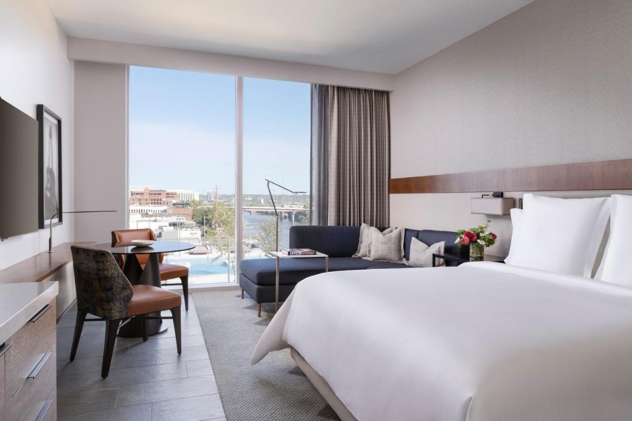 | Four Seasons Hotel Nashville