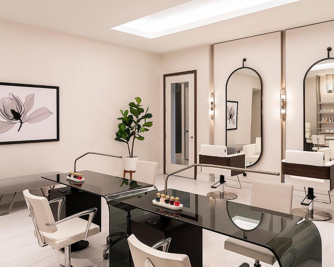 | Four Seasons Hotel Nashville