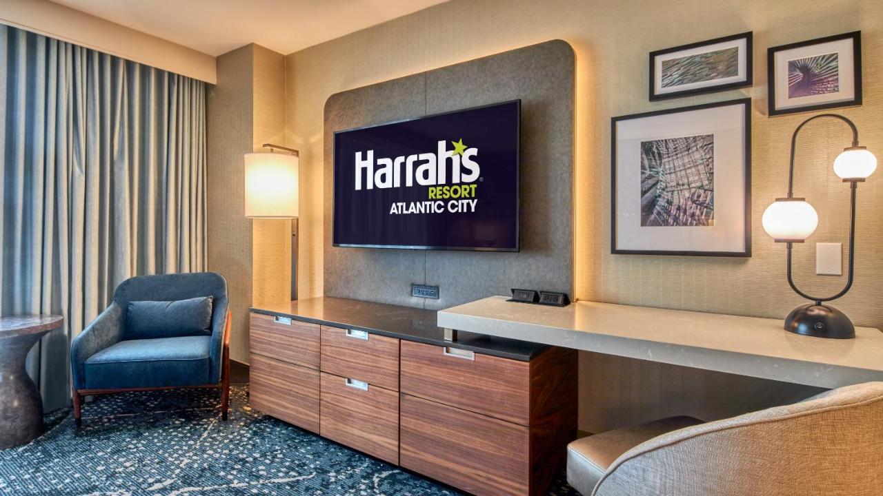 Coastal Tower Executive Suite at Harrah's Resort Atlantic City Hotel & Casino – A Caesars Rewards Destination