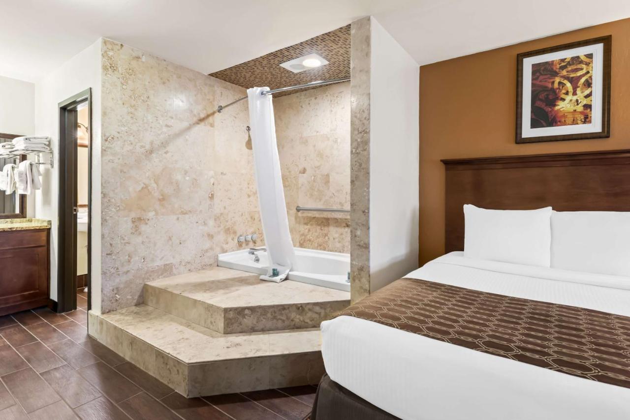 Queen Suite with Queen Beds - Non-Smoking at Best Western Tower West Lodge