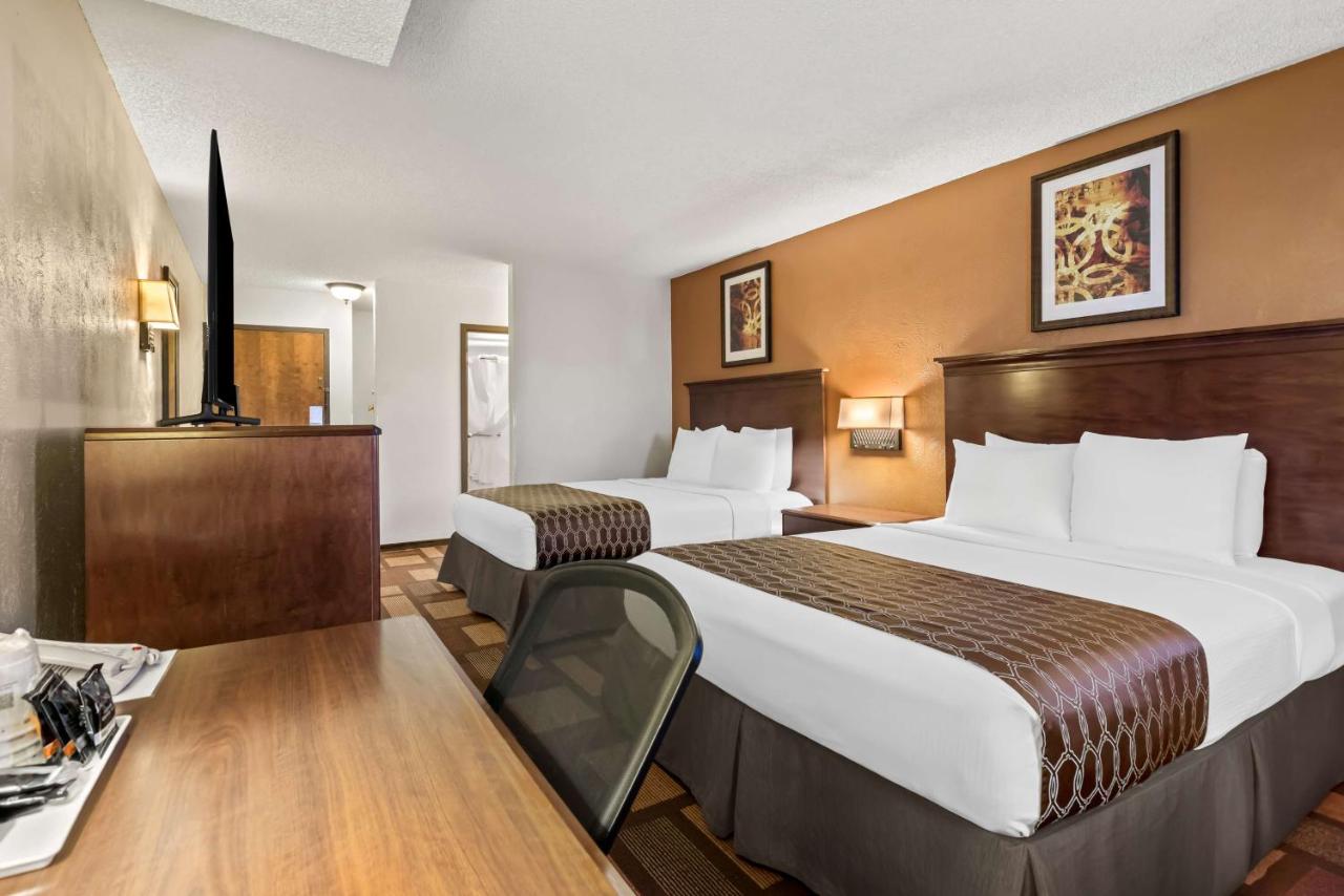 | Best Western Tower West Lodge