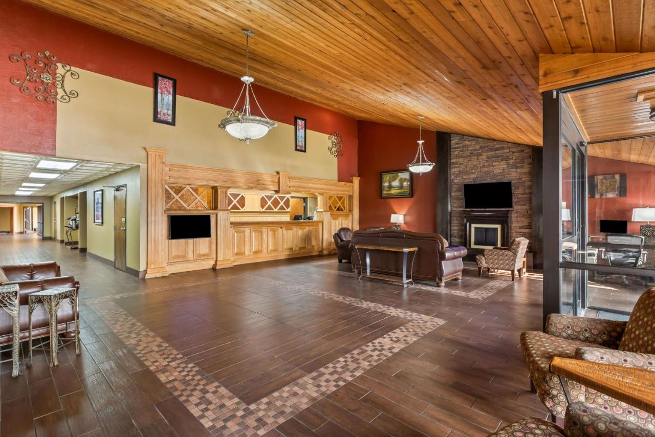 | Best Western Tower West Lodge