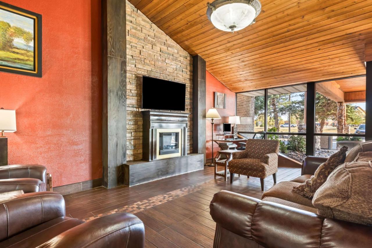 | Best Western Tower West Lodge