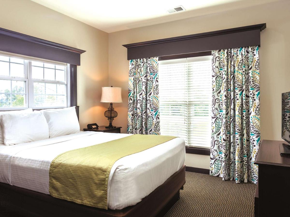 Two-Bedroom Villa at Bluegreen Vacations Parkside Williamsburg, an Ascend Collection Resort