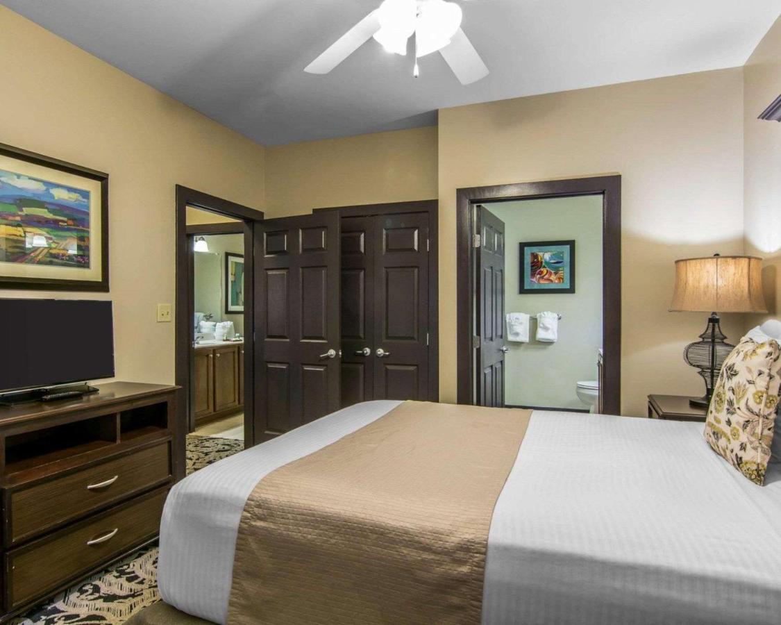 One-Bedroom Villa at Bluegreen Vacations Parkside Williamsburg, an Ascend Collection Resort