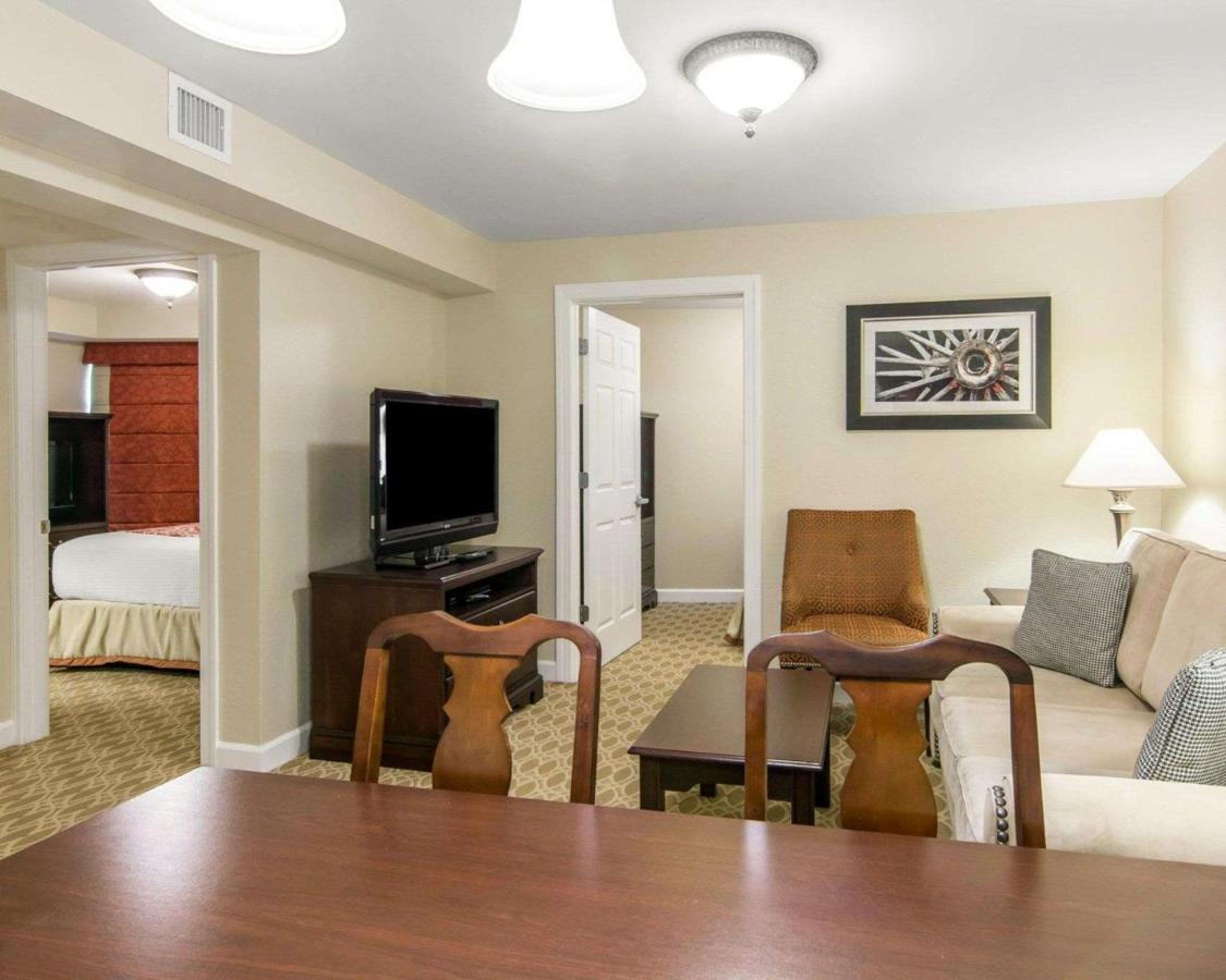 Two-Bedroom Suite at Bluegreen Vacations Patrick Henry Square, an Ascend Collection Resort