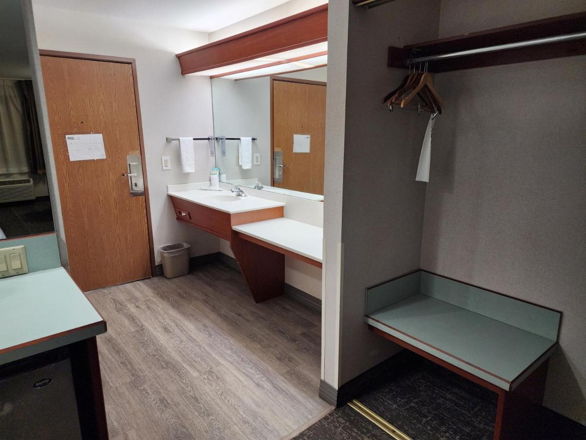  | Shilo Inn Suites - Salem