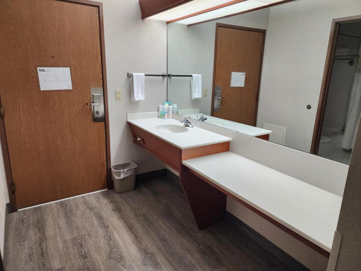  | Shilo Inn Suites - Salem
