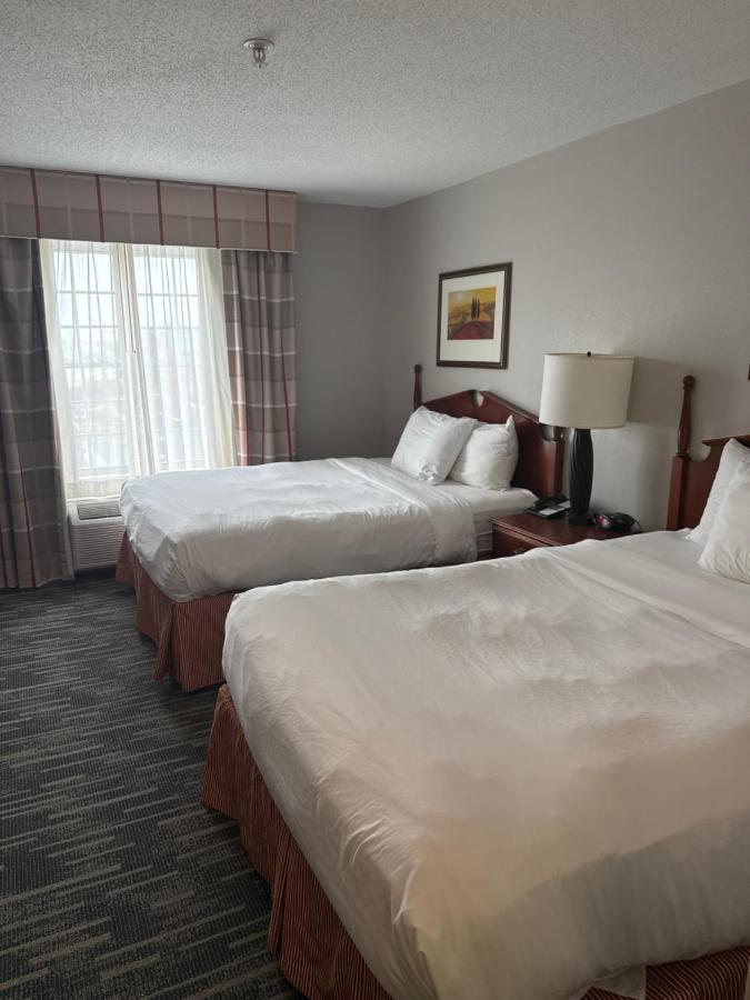 Country Inn & Suites by Radisson, Elgin, IL