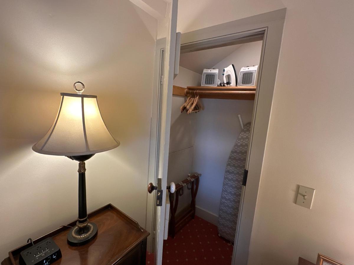 | The 1708 House