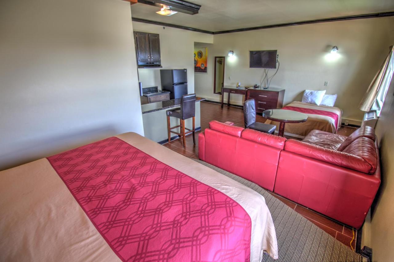 | Blue Bay Inn and Suites