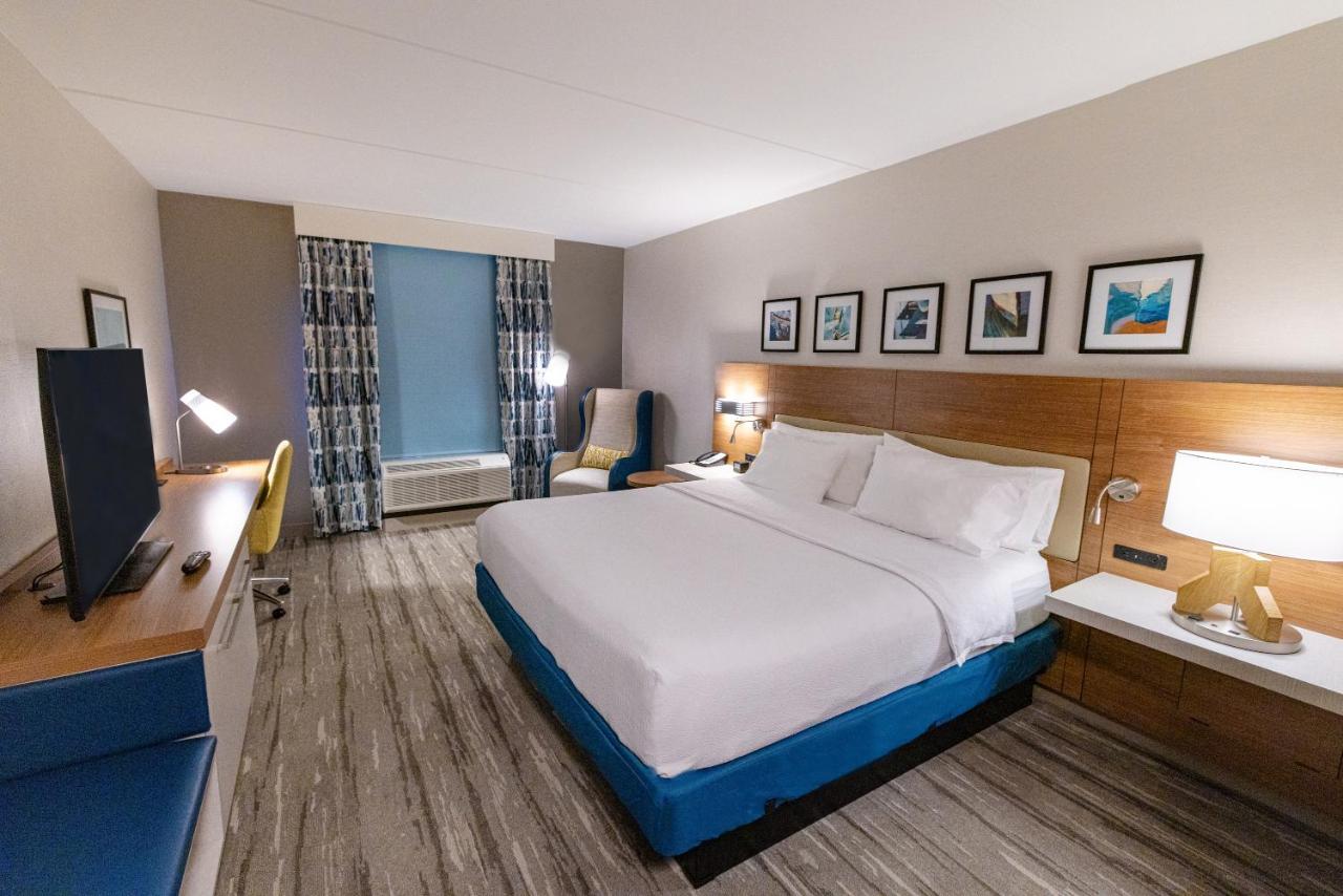  | Hilton Garden Inn Lakewood