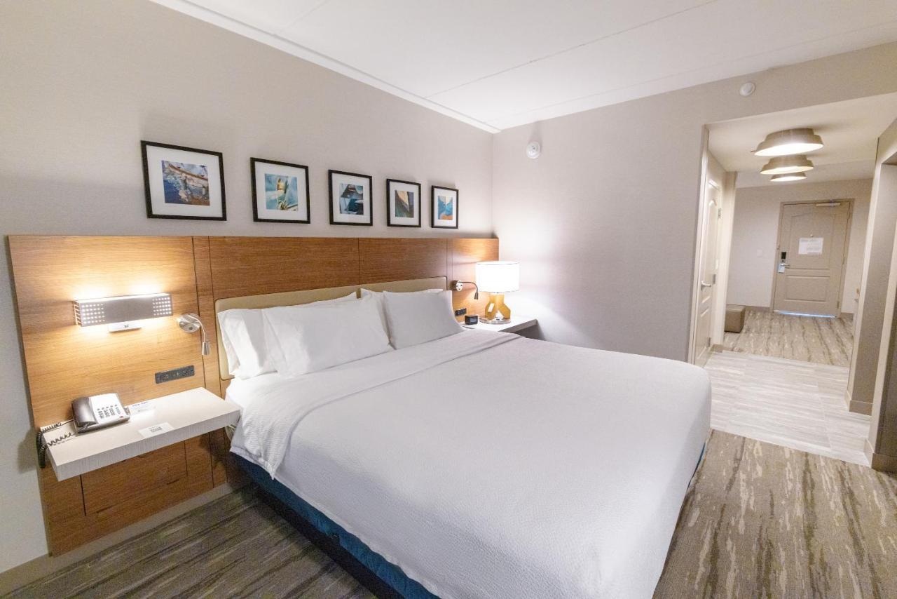  | Hilton Garden Inn Lakewood
