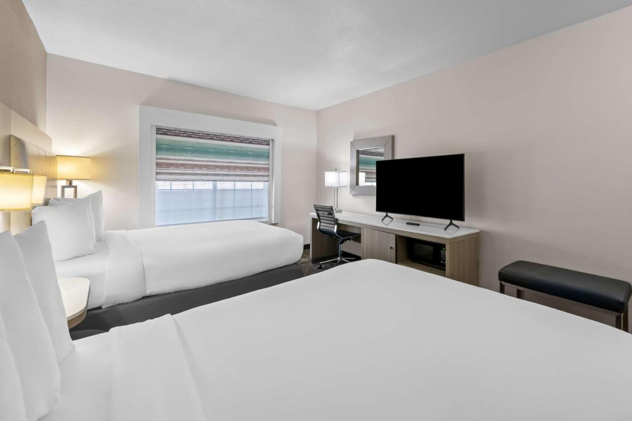 | Best Western Worlds Of Fun
