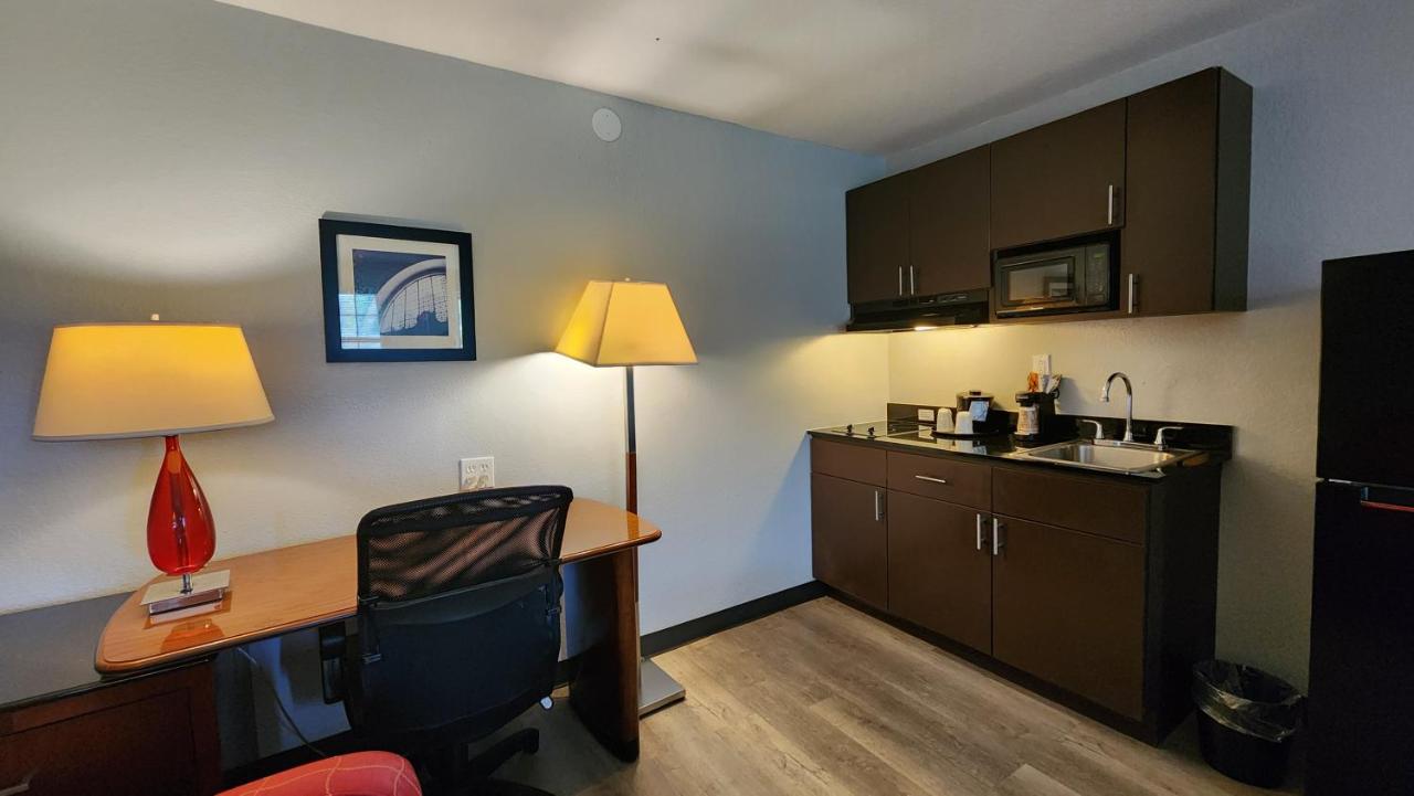 2 Double Beds, Efficiency Room, Non-Smoking at La Quinta Inn by Wyndham Clute Lake Jackson