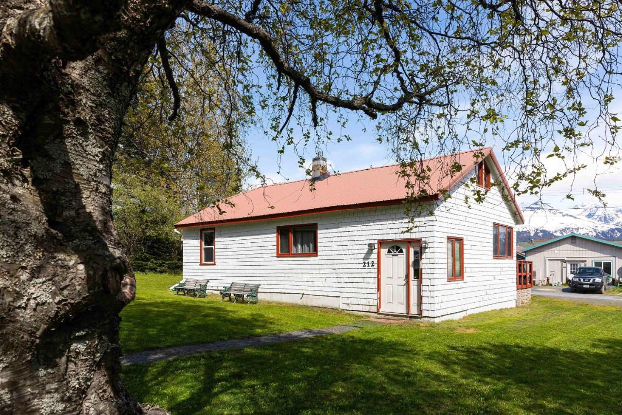 | Hotel Seward