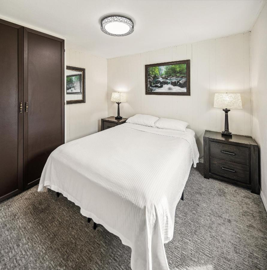 | Hotel Seward