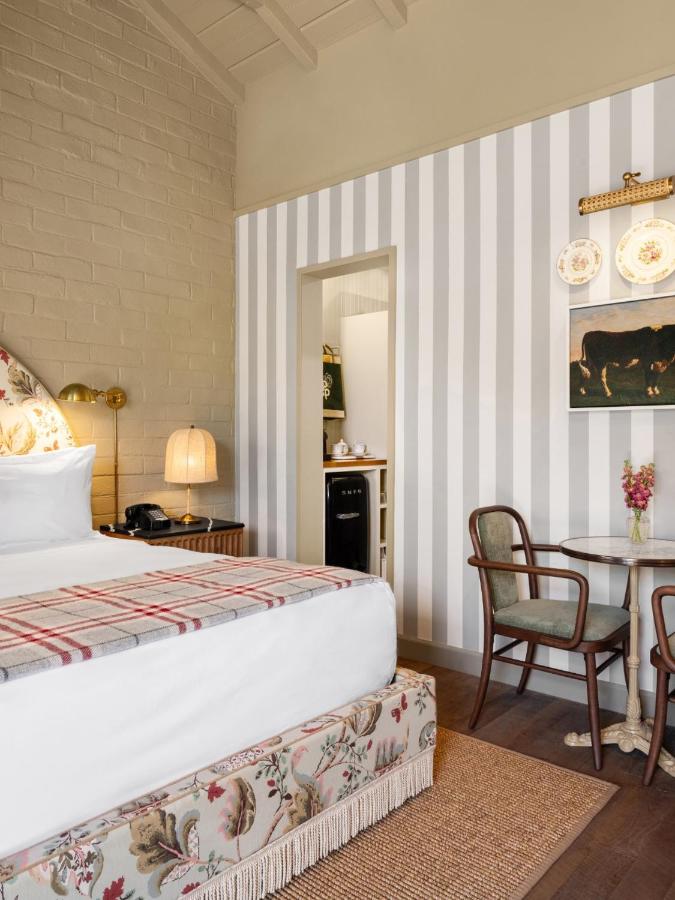 Brentwood Inn