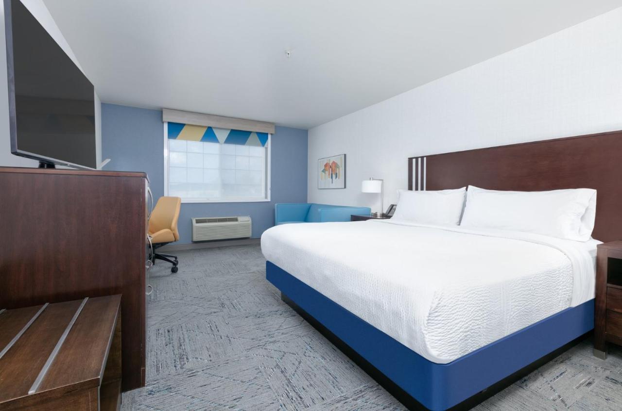 King Room - Non-Smoking at Holiday Inn Express Spokane-Valley by IHG