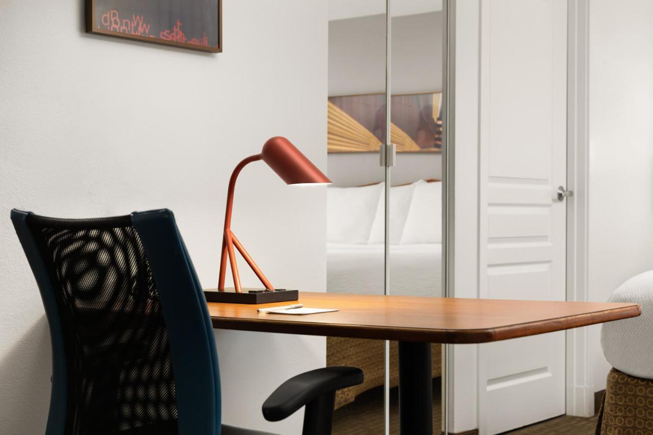 | Towneplace Suites By Marriott Seattle Southcenter