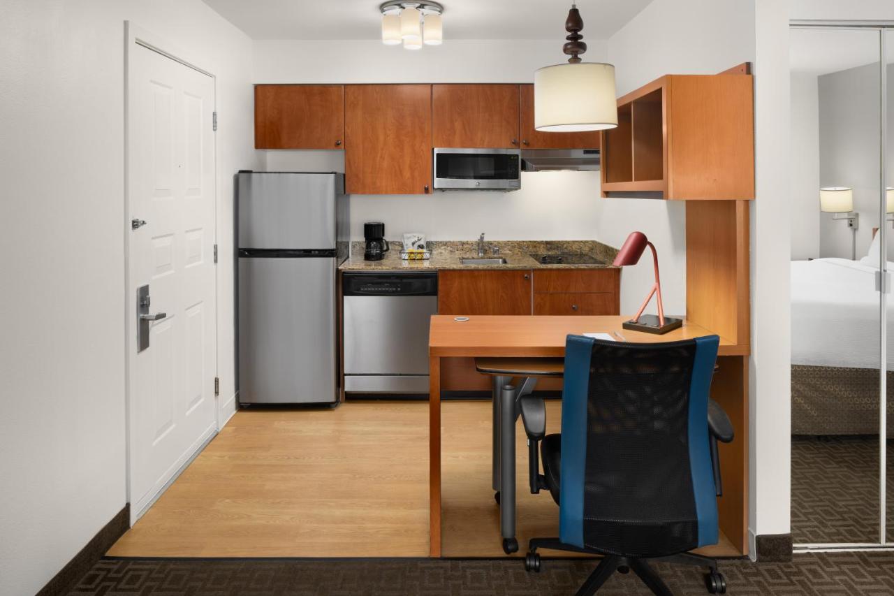 | Towneplace Suites By Marriott Seattle Southcenter