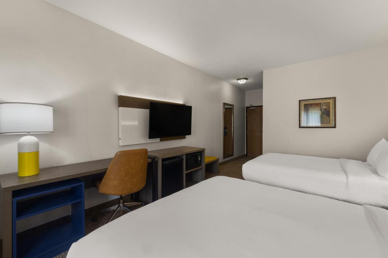Queen Room with Two Queen Beds at Comfort Inn & Suites Beeville