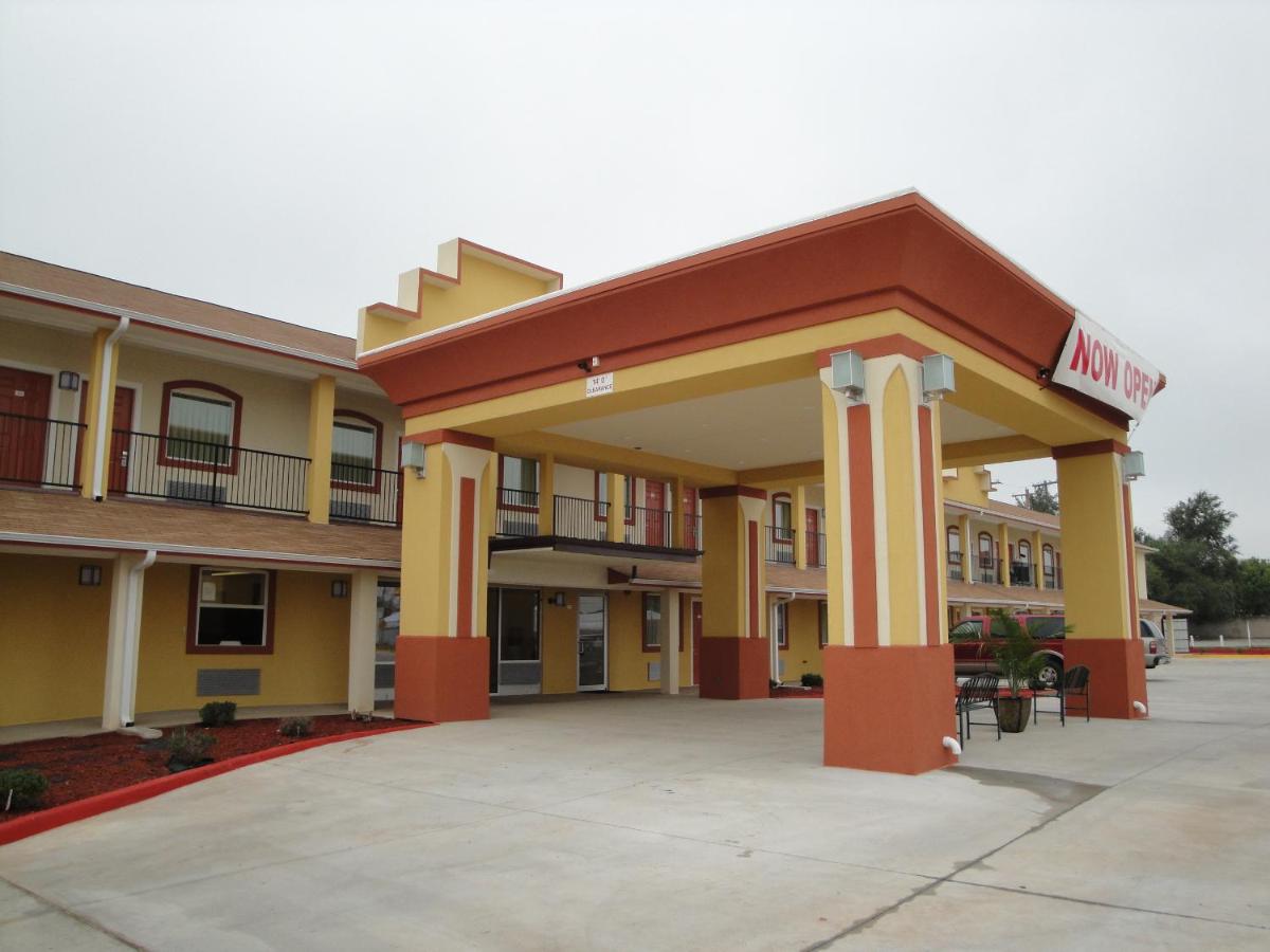  | Sands Inn & Suites