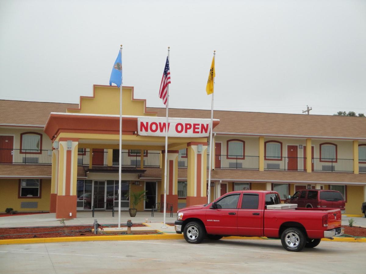  | Sands Inn & Suites