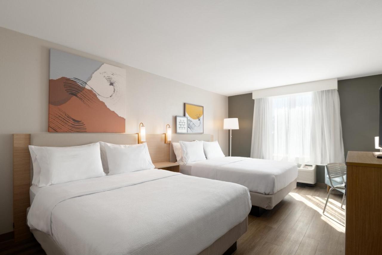 Room #51332243 at Spark by Hilton Destin