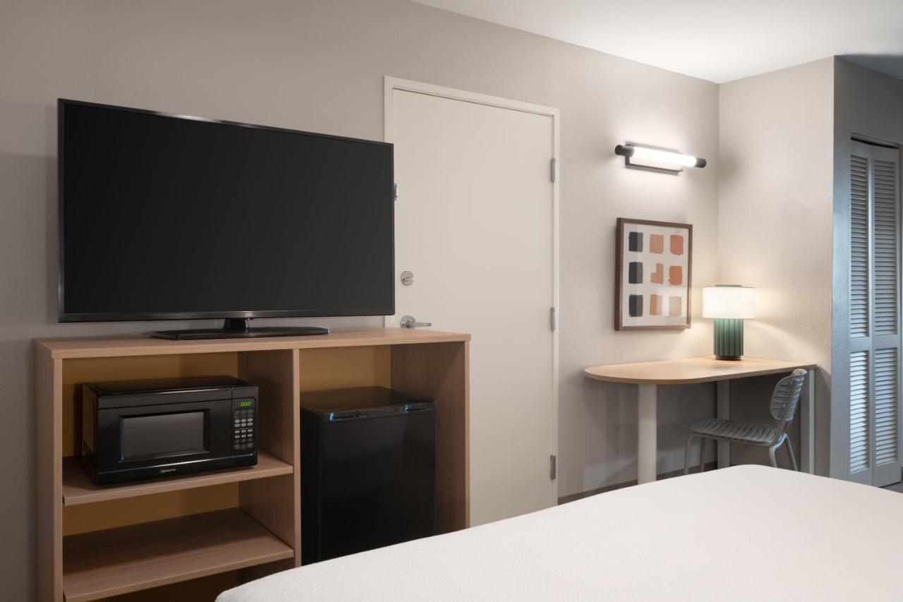  | Best Western Sugar Sands Inn & Suites