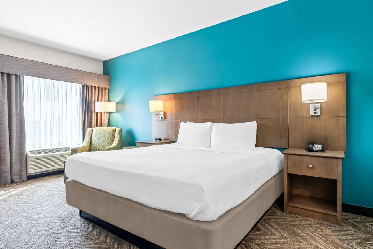 | Best Western Plus Bolivar Hotel & Suites