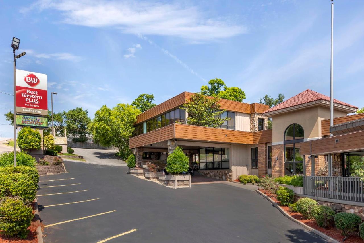 | Best Western Plus Landing View Inn & Suites
