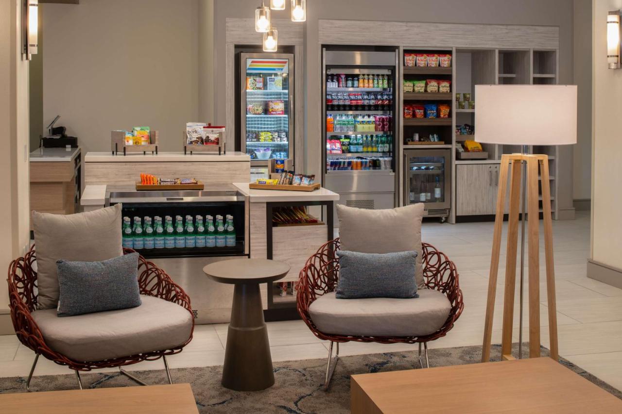 | Holiday Inn Express Hotel & Suites Tacoma Downtown, an IHG Hotel
