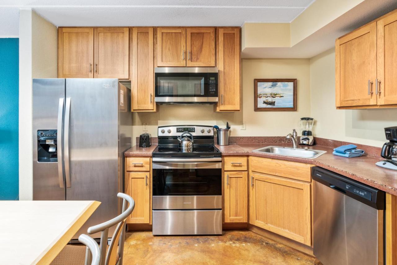 | East Bay Suites