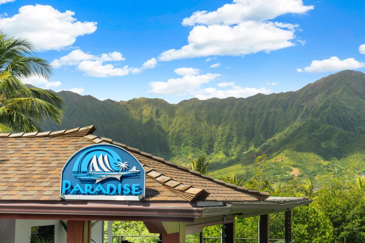 | Paradise Bay Resort