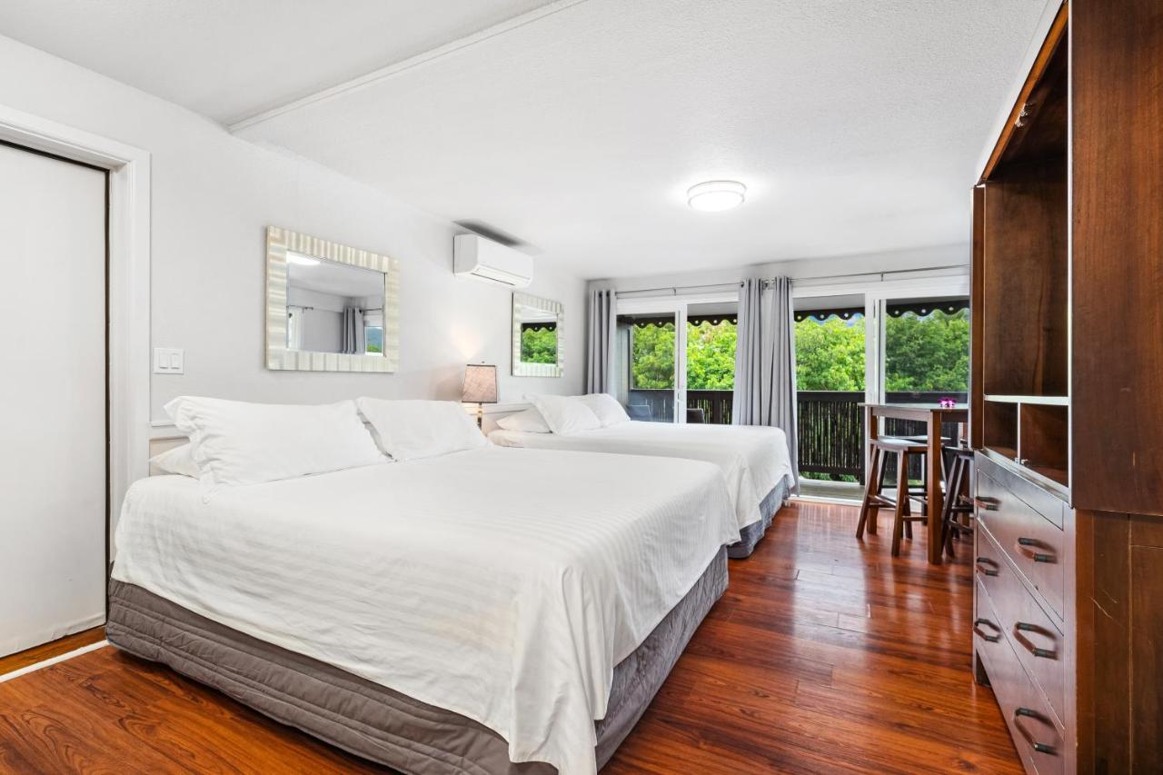 Studio with Two King Beds at Paradise Bay Resort