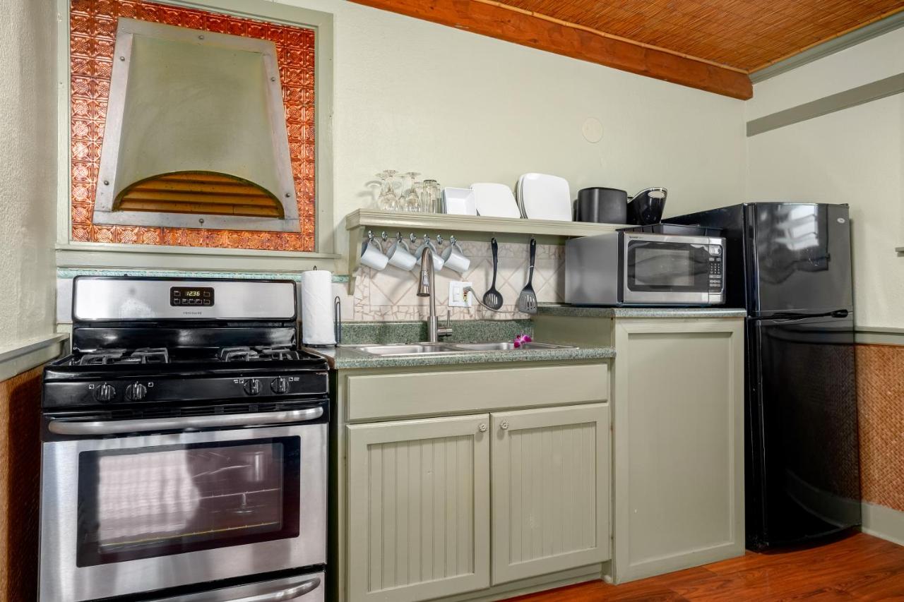 One-Bedroom Suite with Mountain View at Paradise Bay Resort