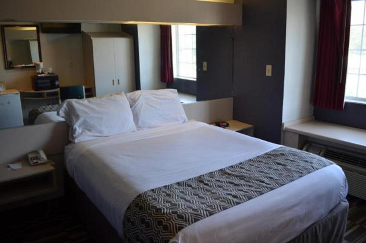 | Stay Express inn and Suites Atlanta Union City