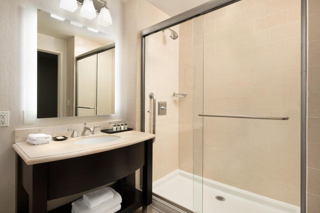 | Sheraton Garden Grove-Anaheim South