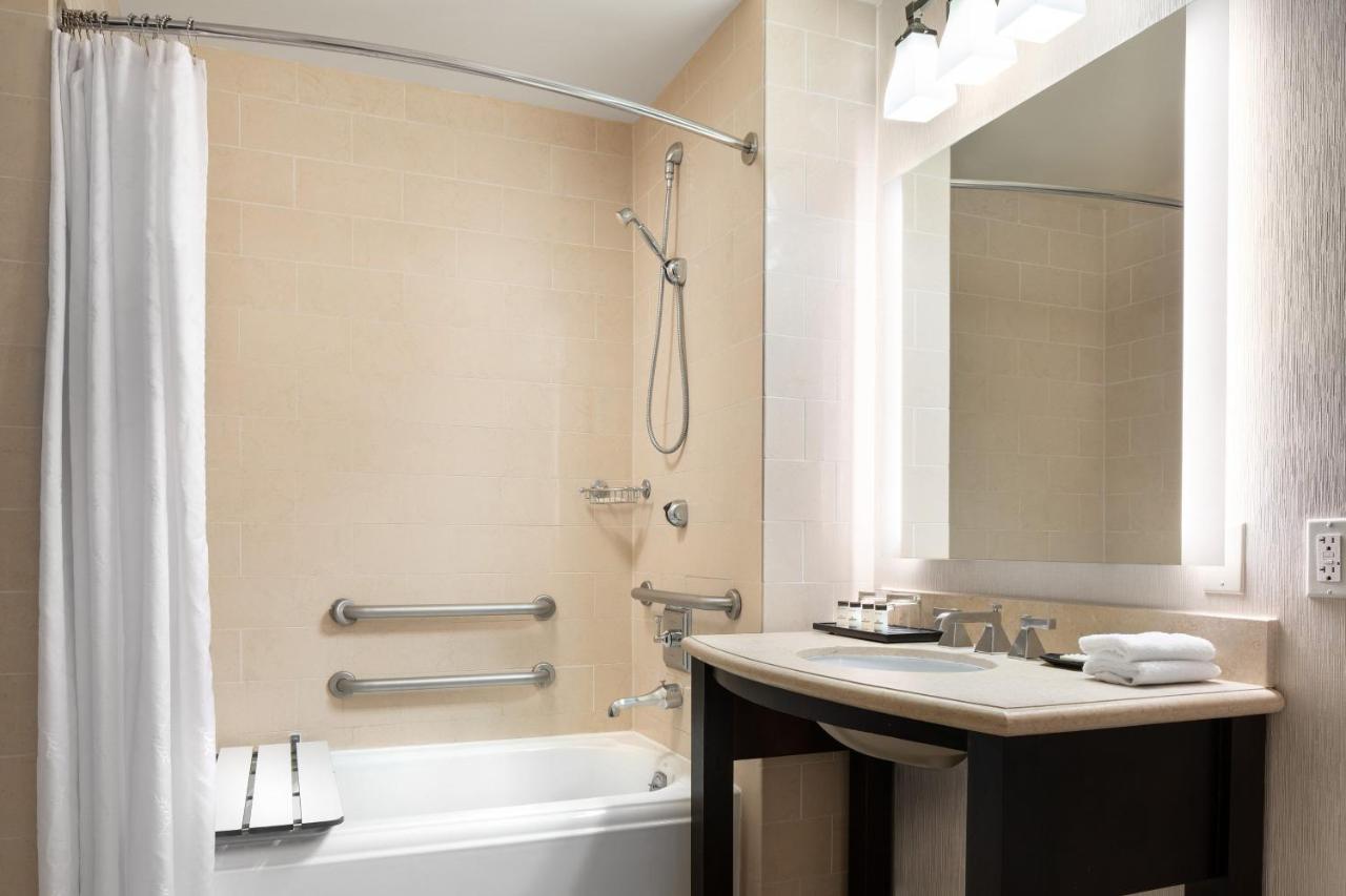 | Sheraton Garden Grove-Anaheim South