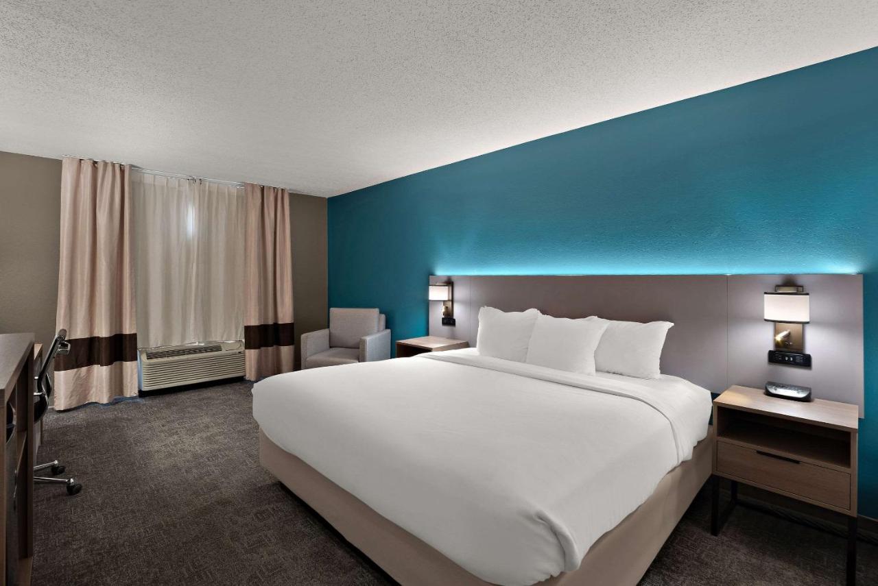 King Room - Non-Smoking at Comfort Inn & Suites Santee