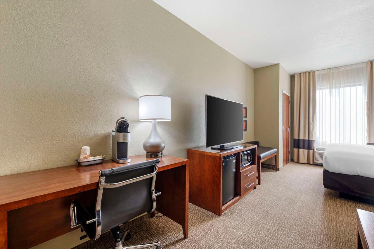 King Suite with Sofa Bed at Comfort Inn & Suites