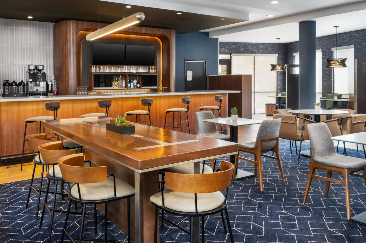 | Courtyard by Marriott Auburn