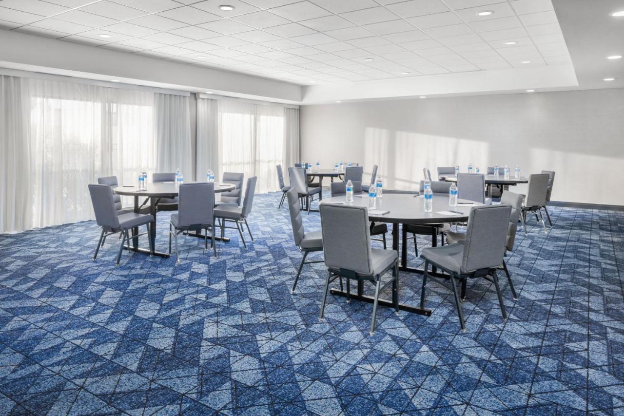 | Courtyard by Marriott Auburn