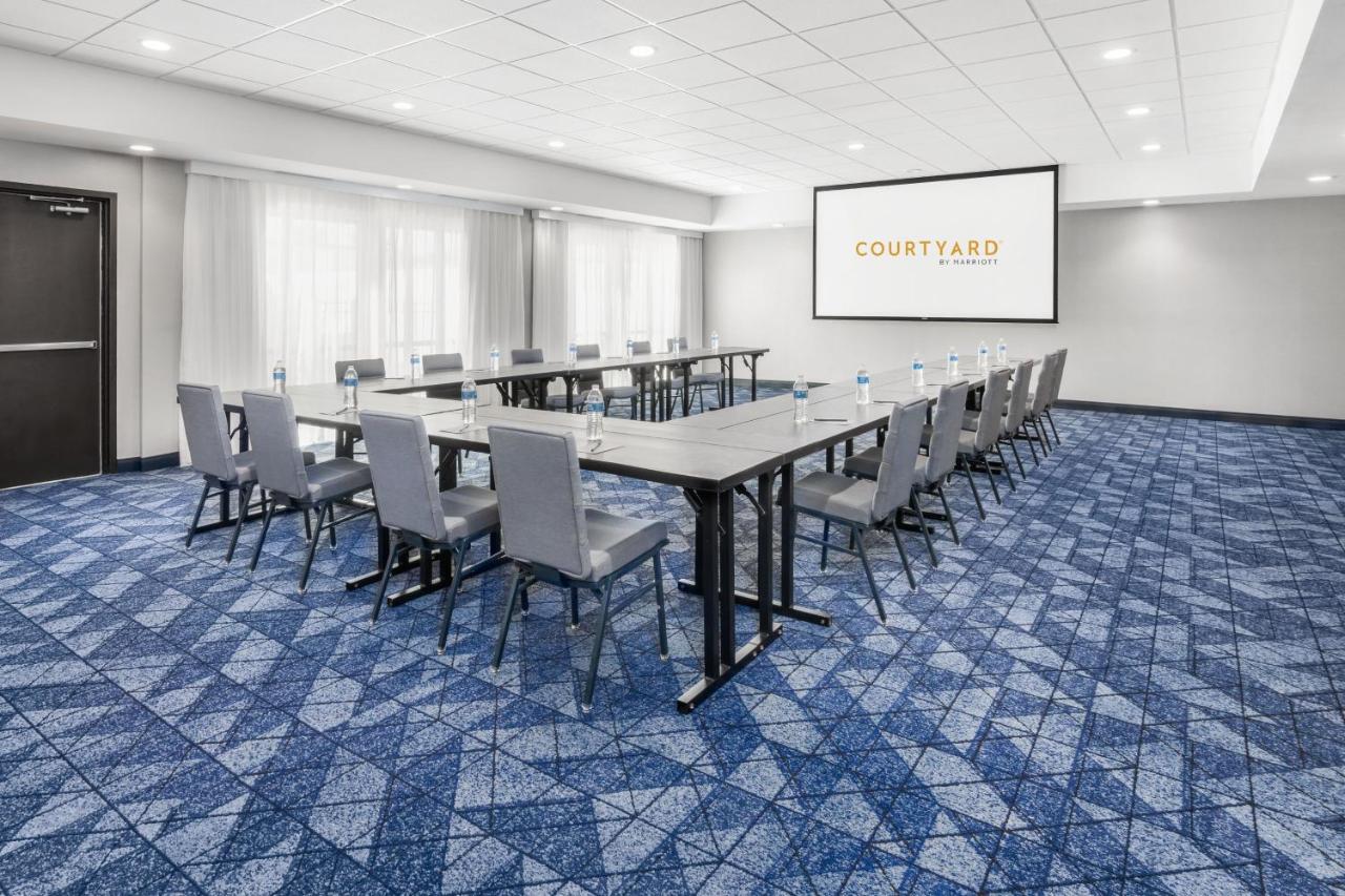 | Courtyard by Marriott Auburn