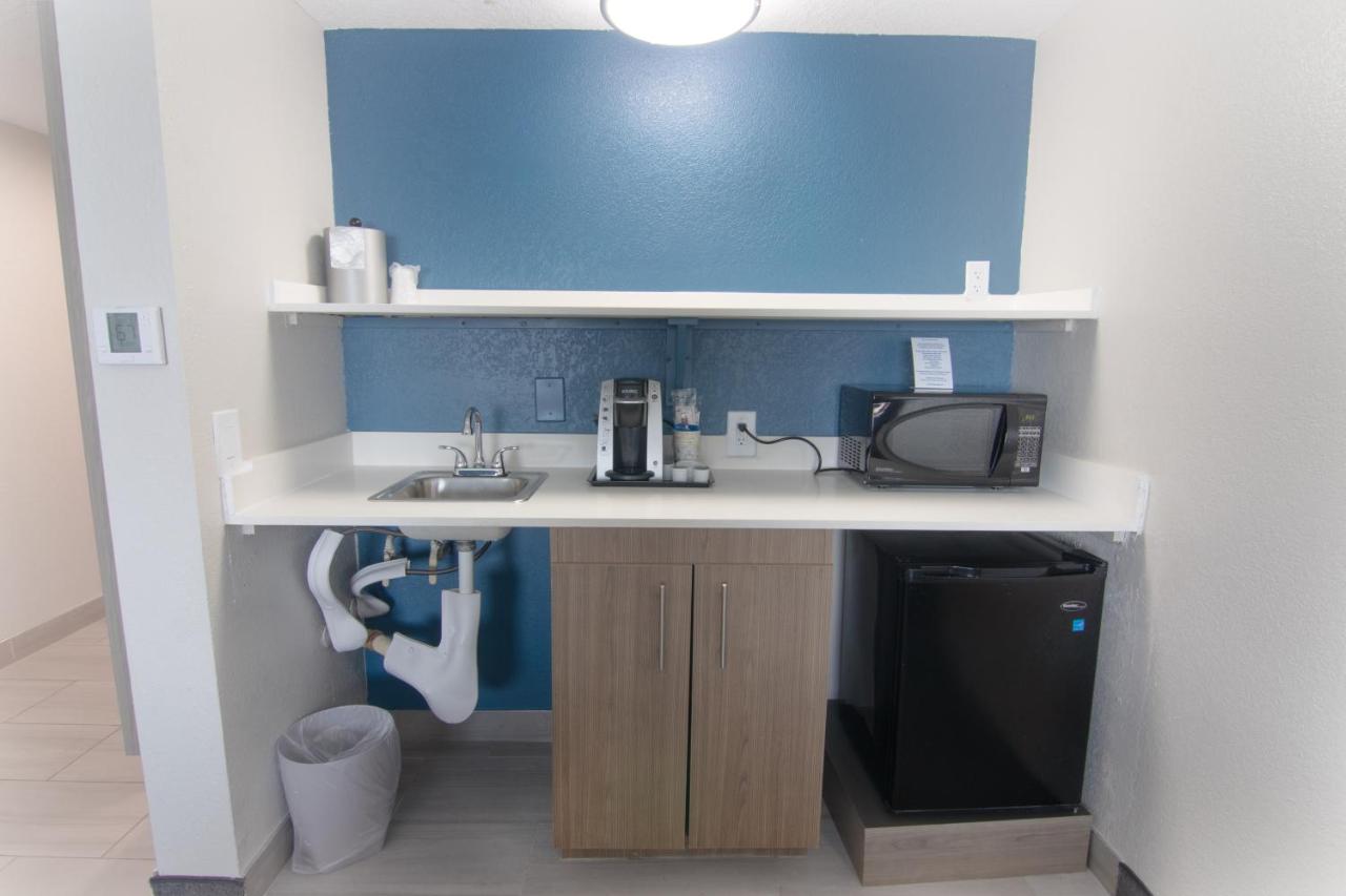  | Holiday Inn Express & Suites Ft. Lauderdale Airport West, an IHG Hotel