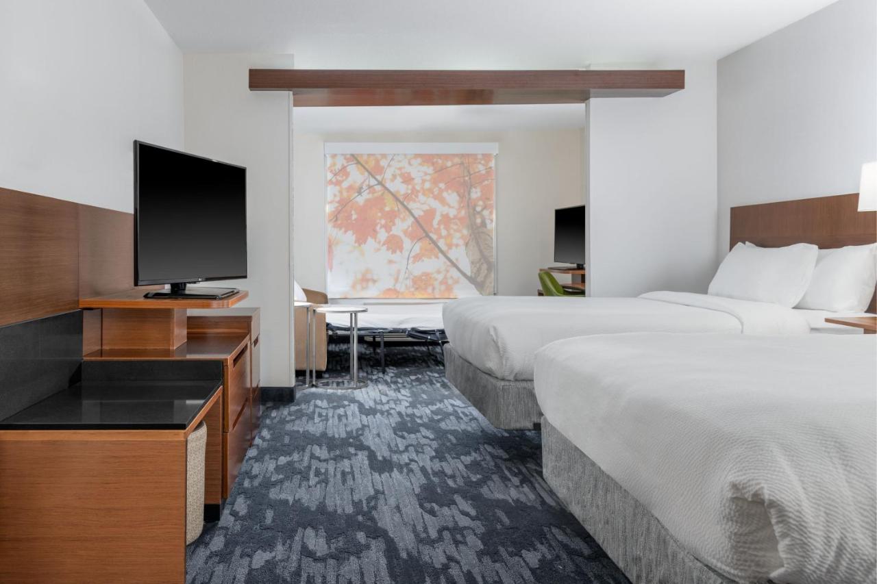 | Fairfield Inn & Suites by Marriott Martinsburg