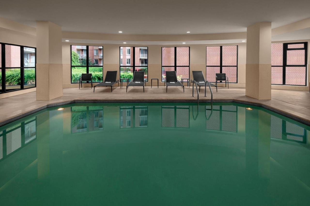 | Courtyard by Marriott Washington Capitol Hill/Navy Yard